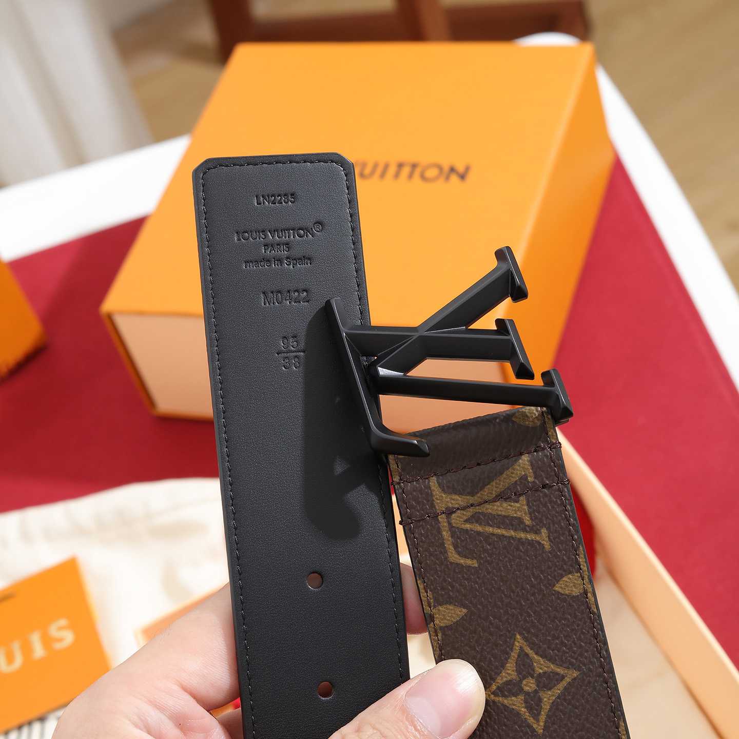 Louis Vuitton LV Pyramide 40mm Belt - DesignerGu