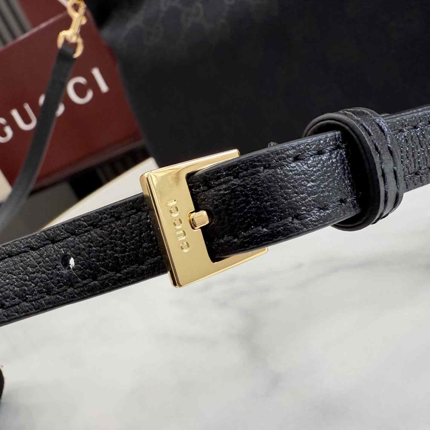Gucci Lady Lunetta Chain Small Shoulder Bag A0034B - DesignerGu