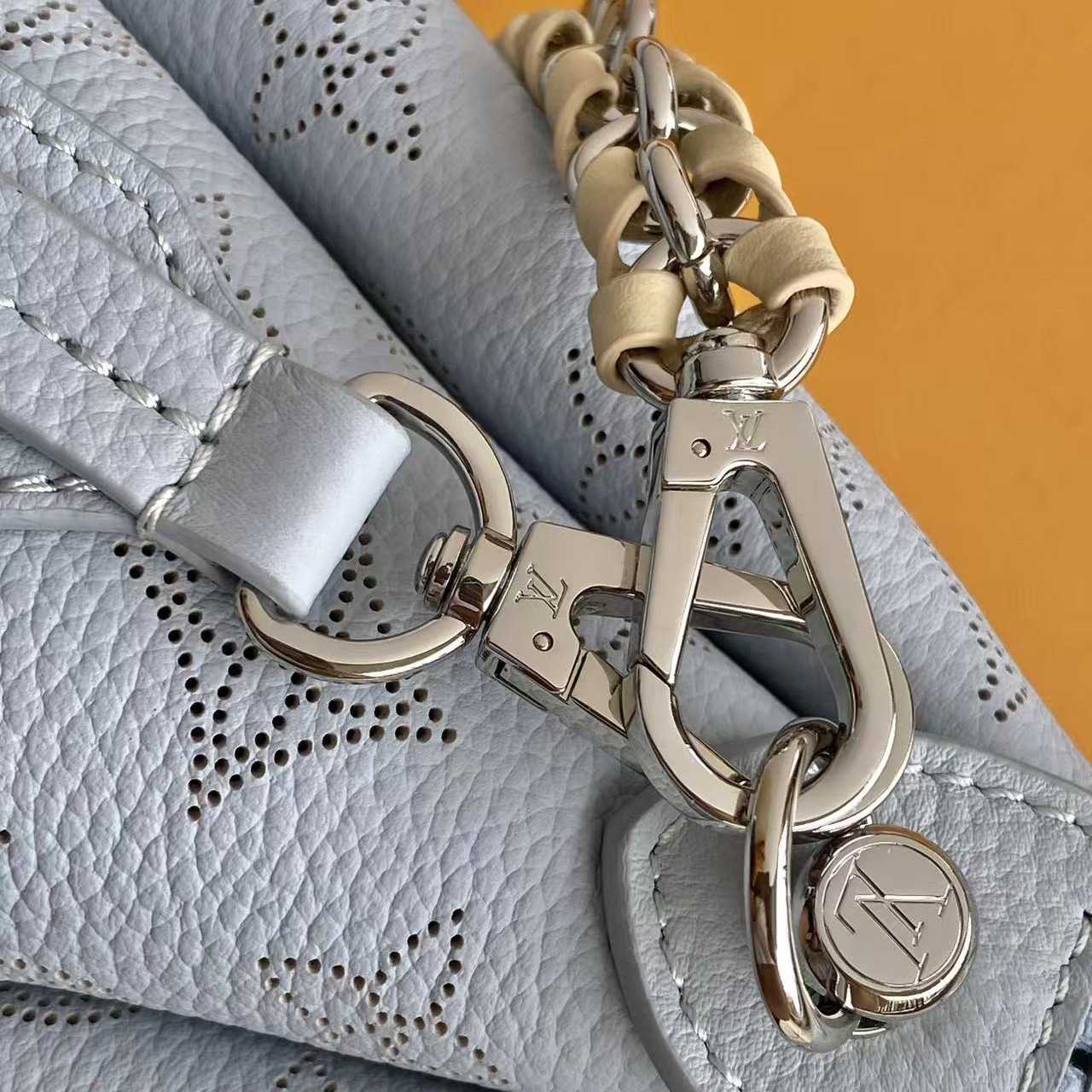 Louis Vuitton Hand It All PM M29317 - DesignerGu