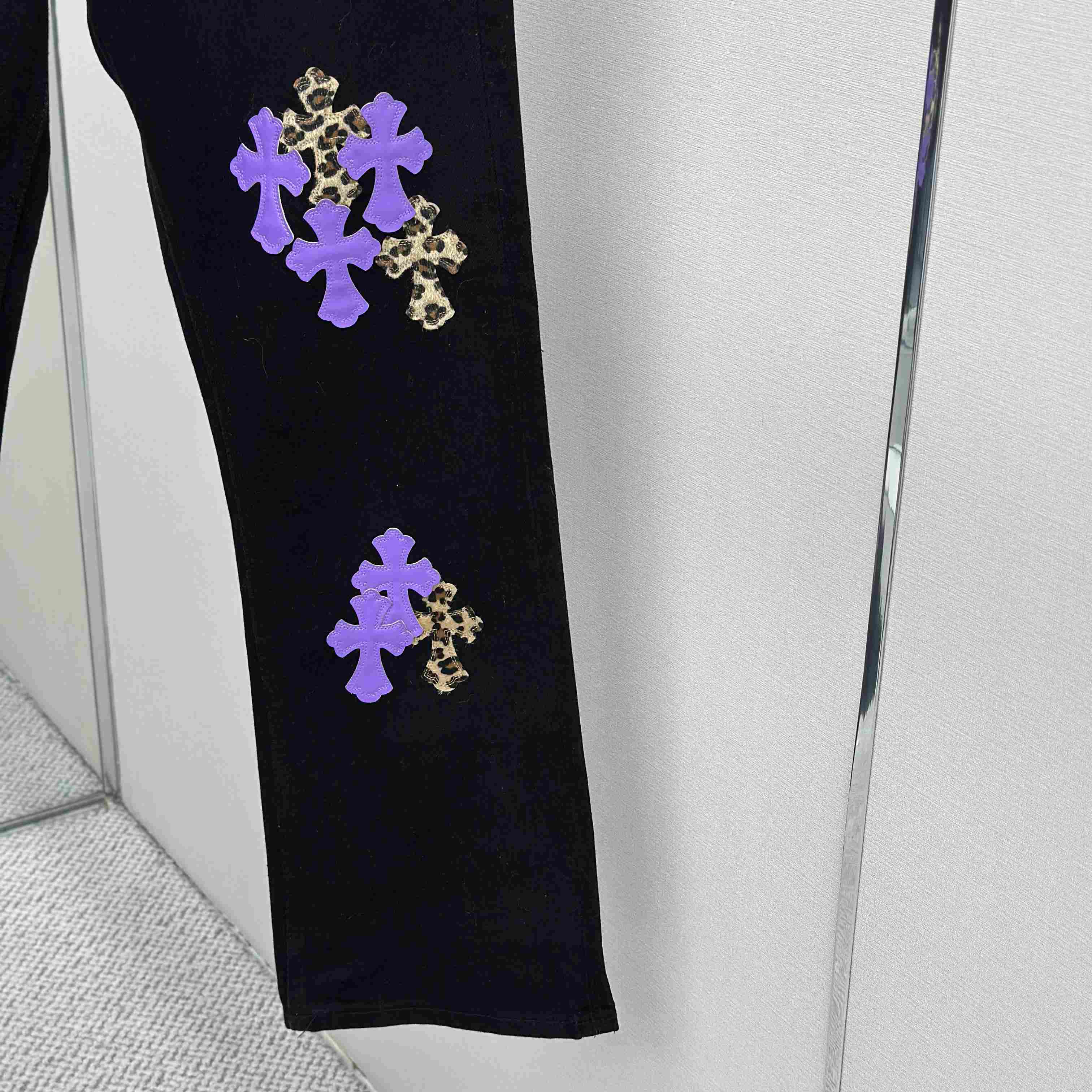 Chrome Hearts Jeans - DesignerGu