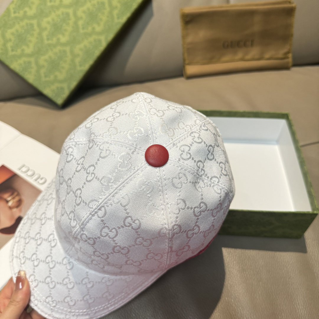 Gucci GG Cotton Canvas Baseball Hat - DesignerGu
