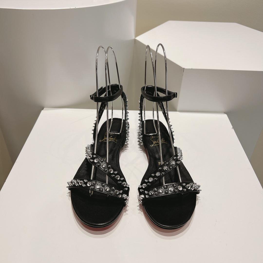Christian Louboutin Mafaldina Spikes Leather Sandals - DesignerGu