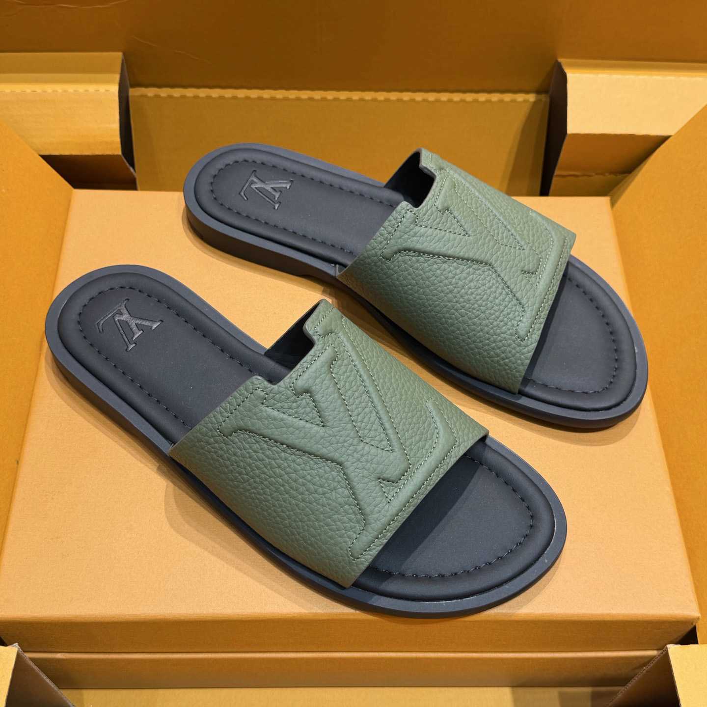 Louis Vuitton LV Portofino Mule  - DesignerGu
