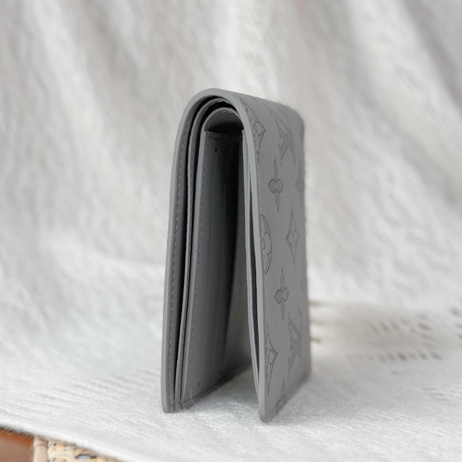 Louis Vuitton Multiple Wallet M81383 - DesignerGu