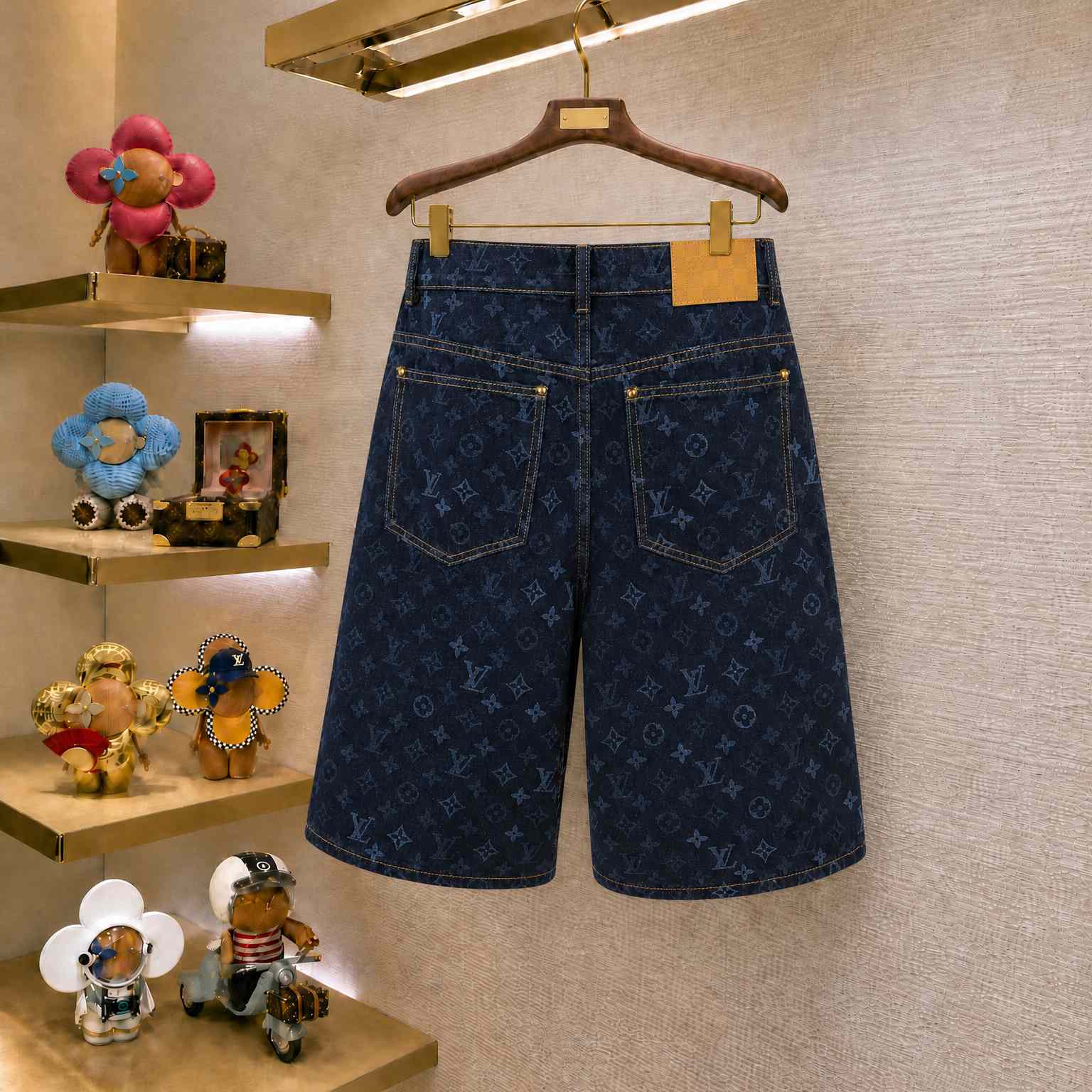 Louis Vuitton Monogram Denim Shorts 1AK6R0 - DesignerGu
