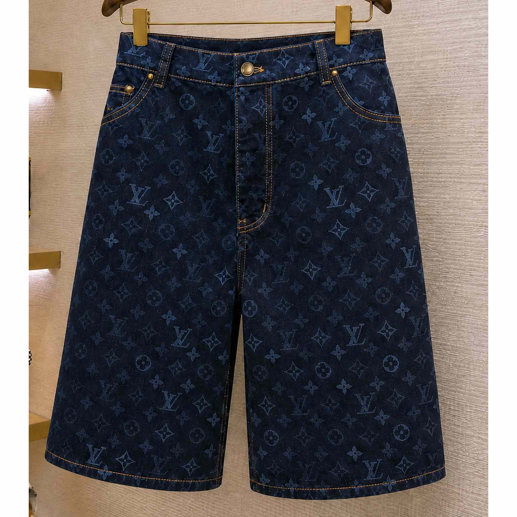Louis Vuitton Monogram Denim Shorts 1AK6R0 - DesignerGu