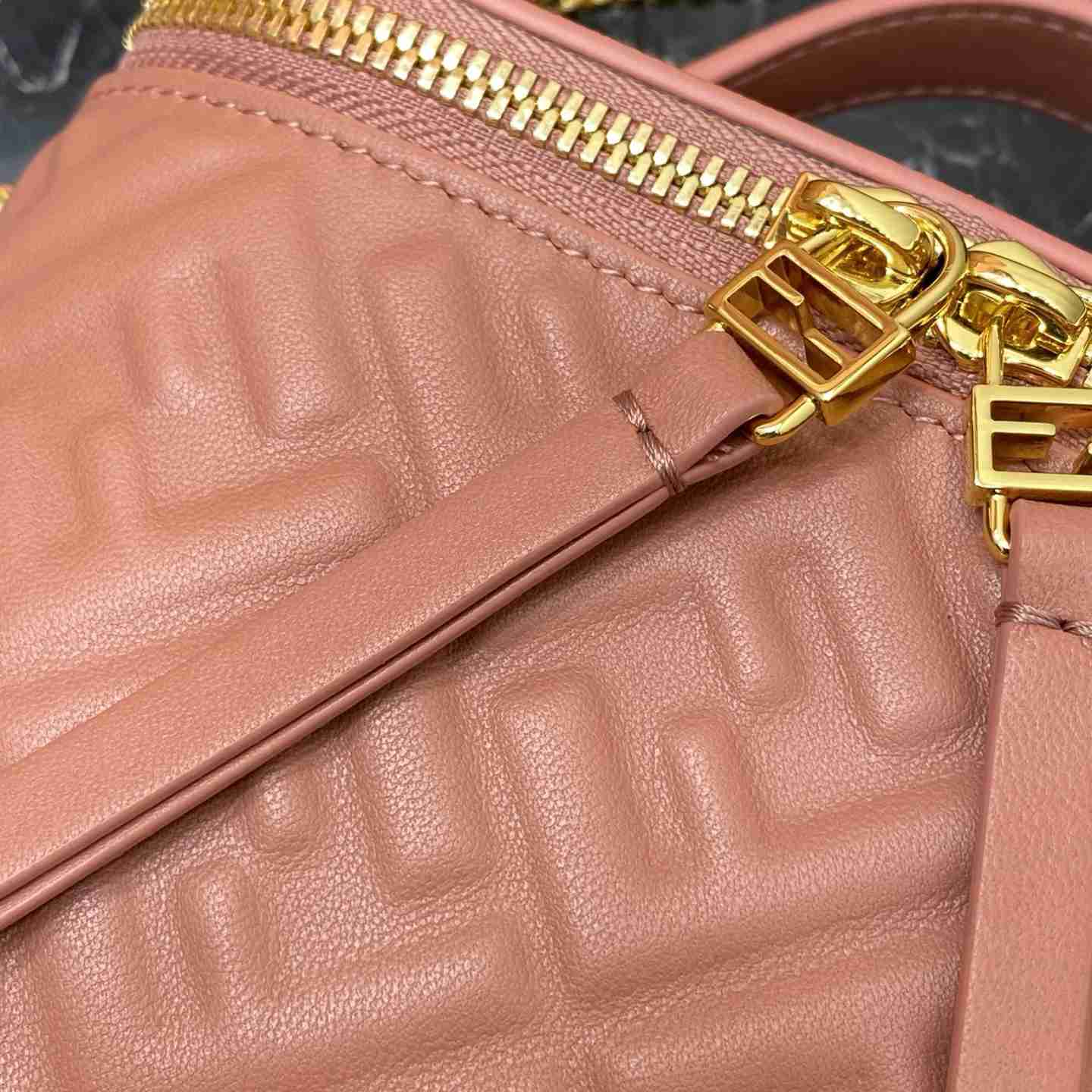 Fendi  Vanity - DesignerGu