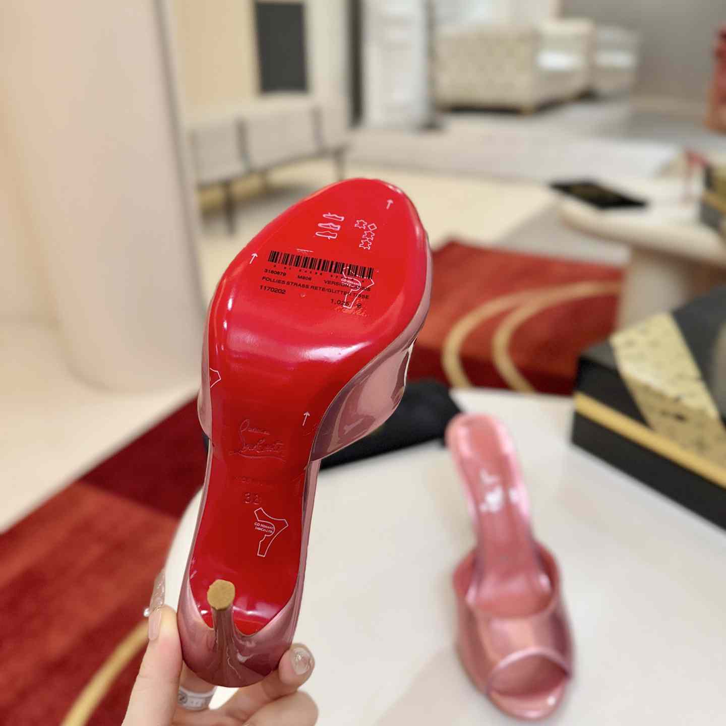 Christian Louboutin Me Dolly 100 mm Mules - DesignerGu