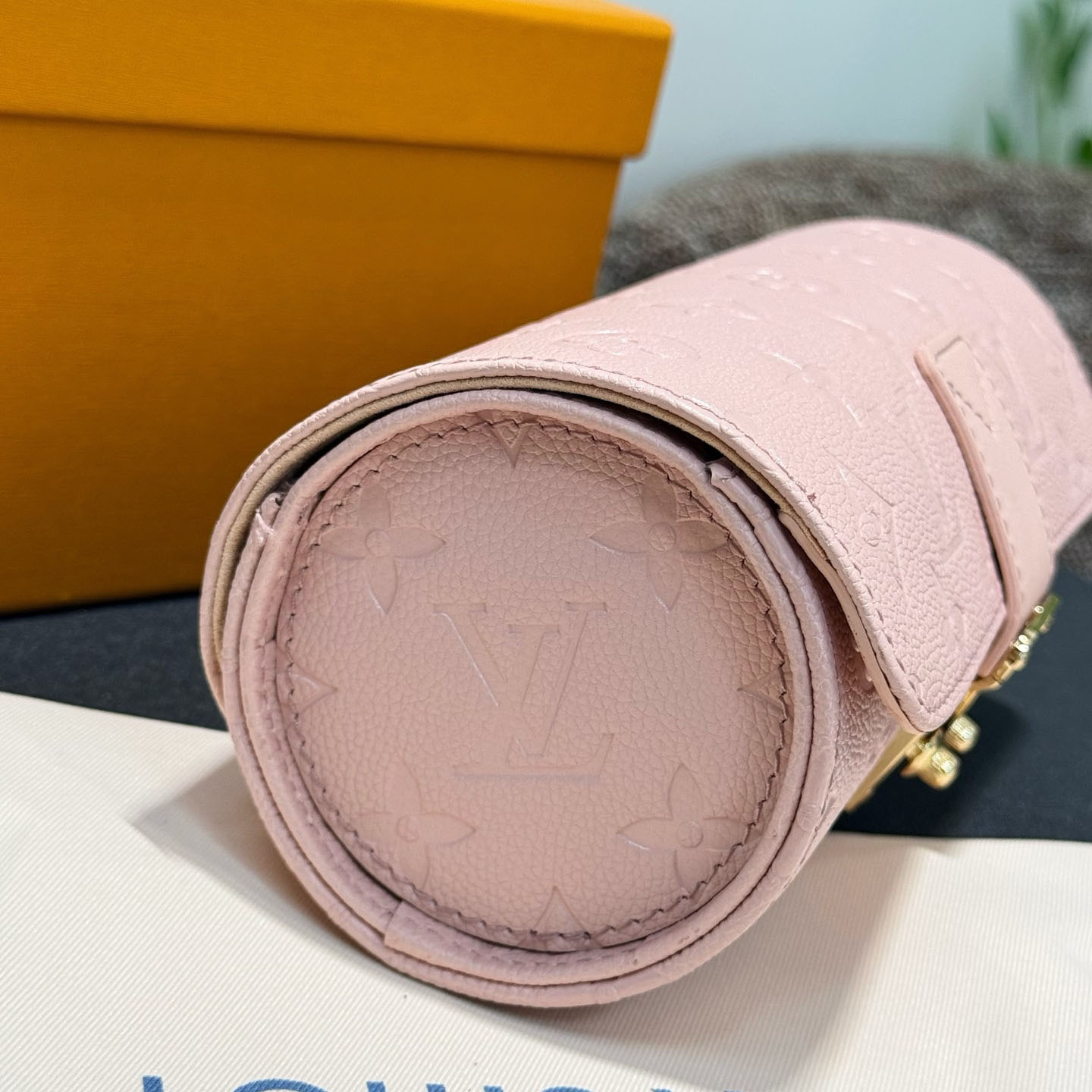 Louis Vuitton Jewelry Case - DesignerGu