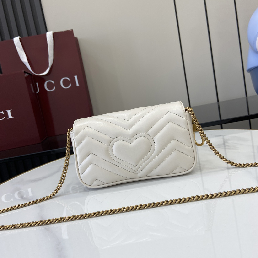 Gucci GG Marmont Super Mini Bag - DesignerGu
