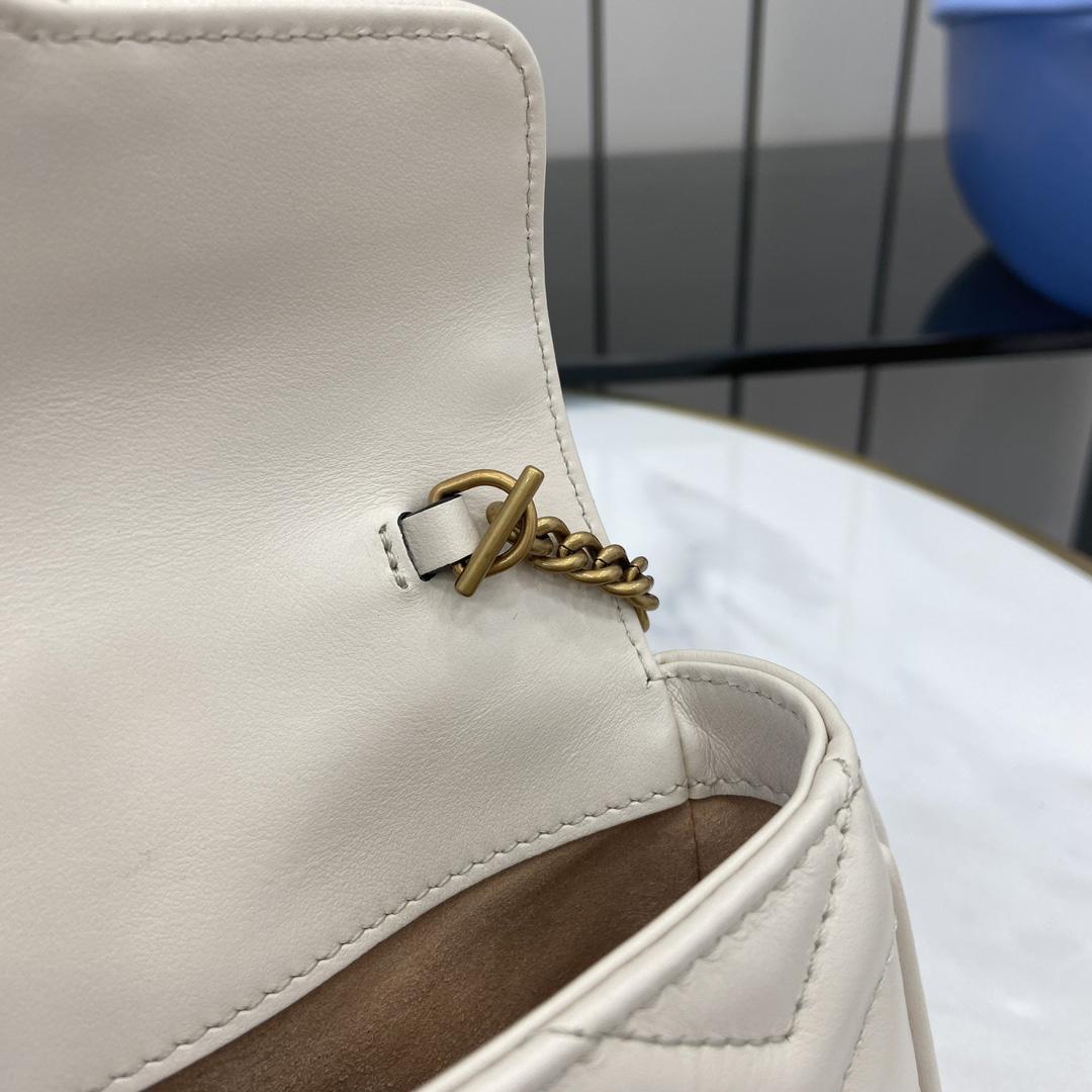 Gucci GG Marmont Super Mini Bag - DesignerGu
