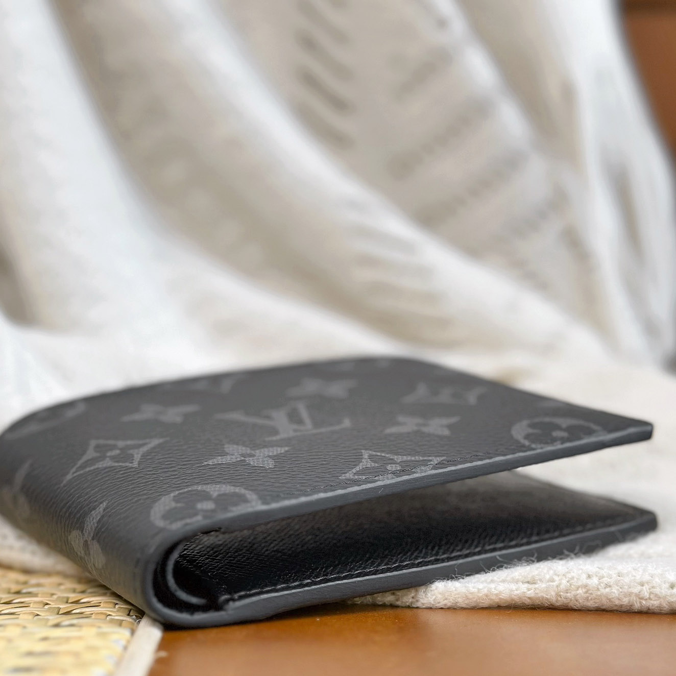 Louis Vuitton Multiple Wallet M61695 - DesignerGu