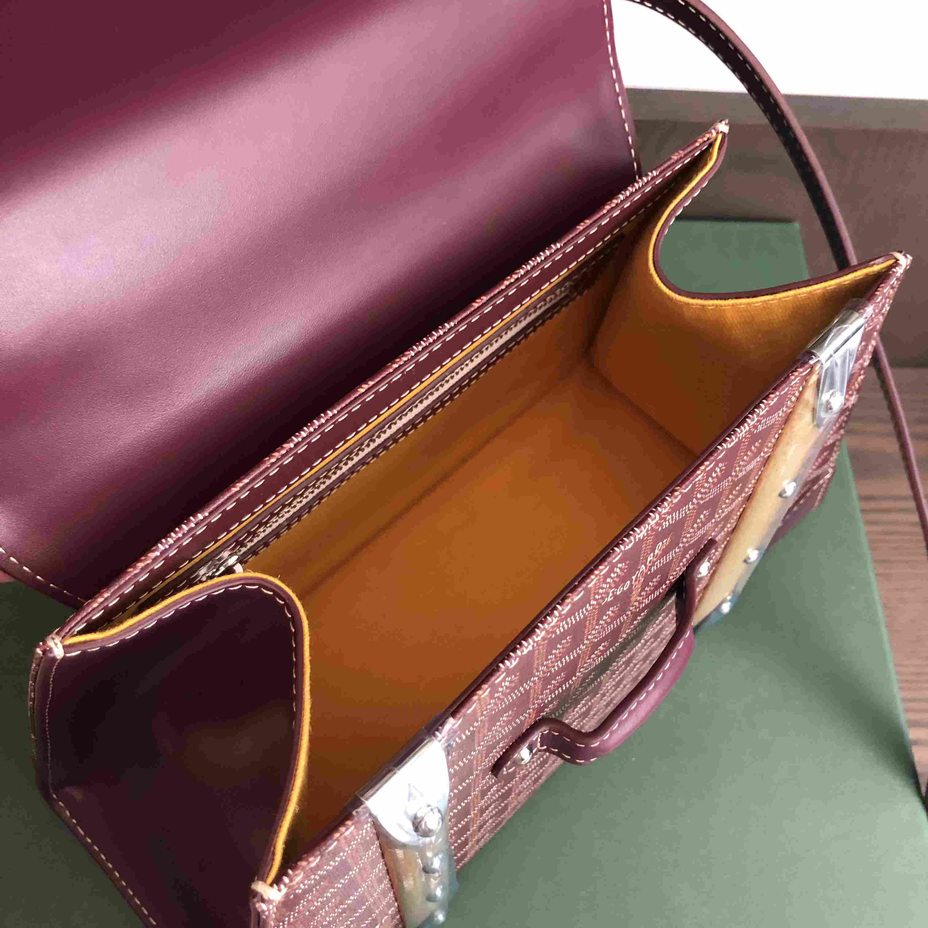 Goyard Saïgon PM Bag - DesignerGu