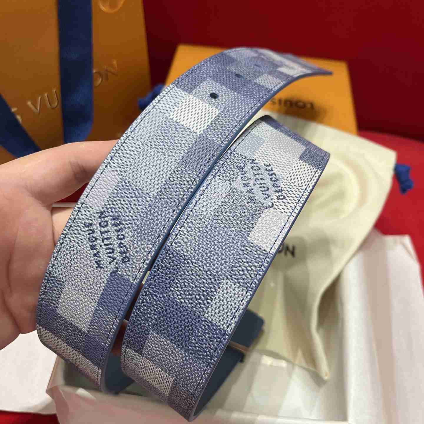 Louis Vuitton 40mm Reversible Belt - DesignerGu