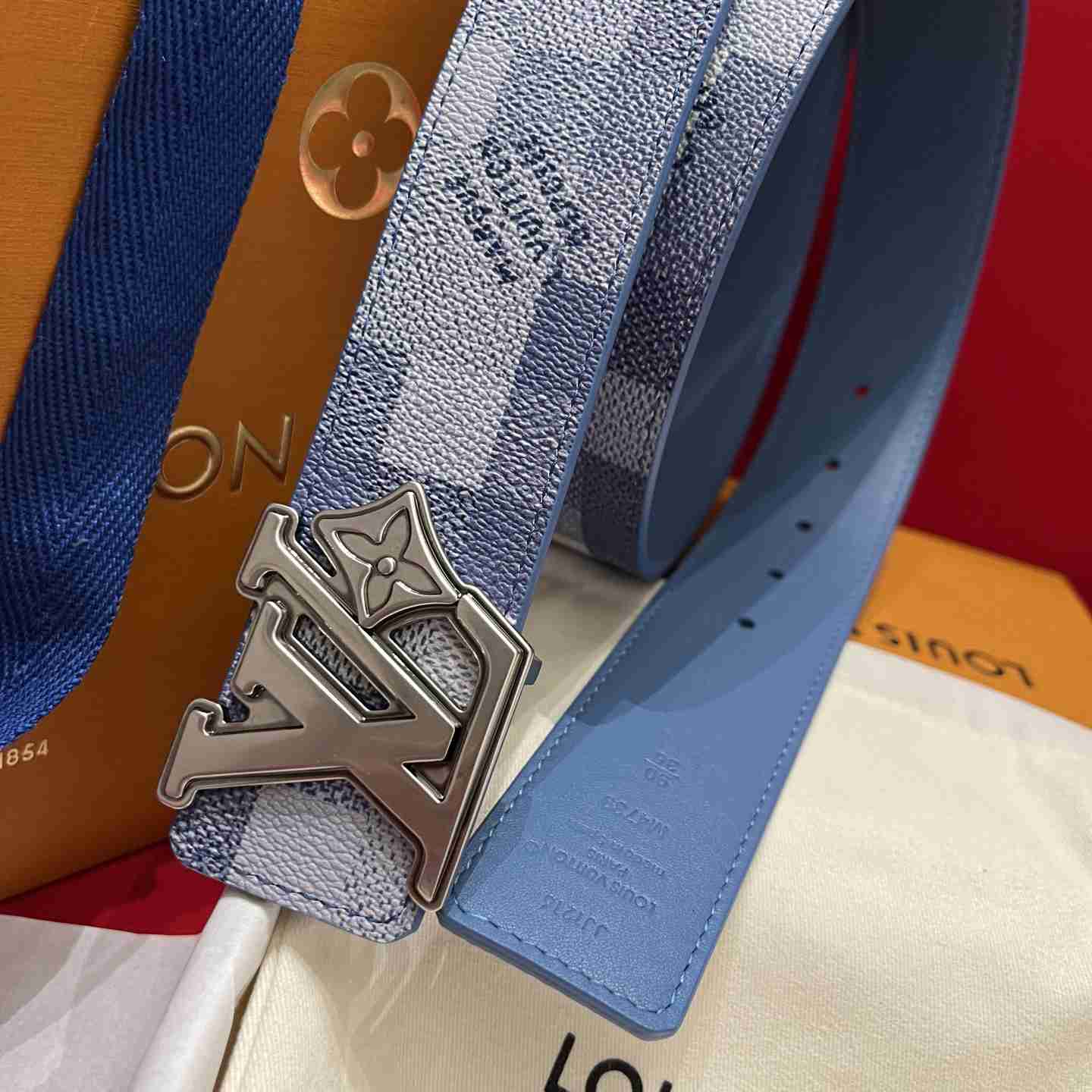 Louis Vuitton 40mm Reversible Belt - DesignerGu
