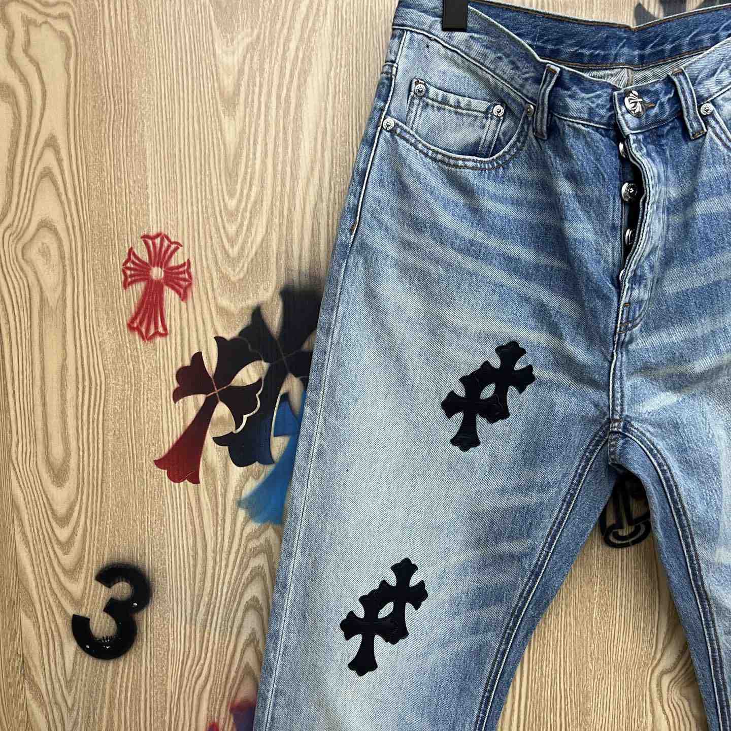 Chrome Hearts  Jeans  - DesignerGu