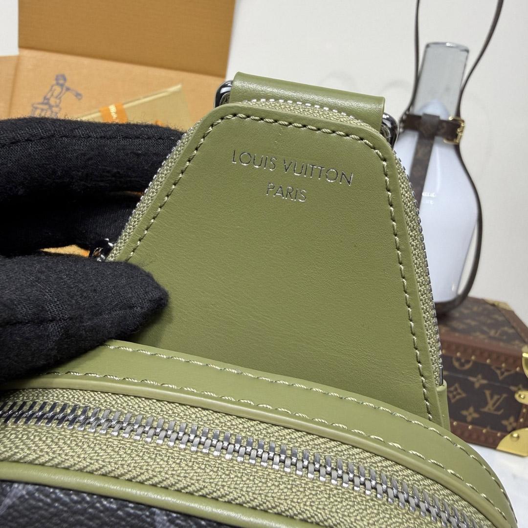 Louis VuittonAvenue Slingbag PM M28735 - DesignerGu