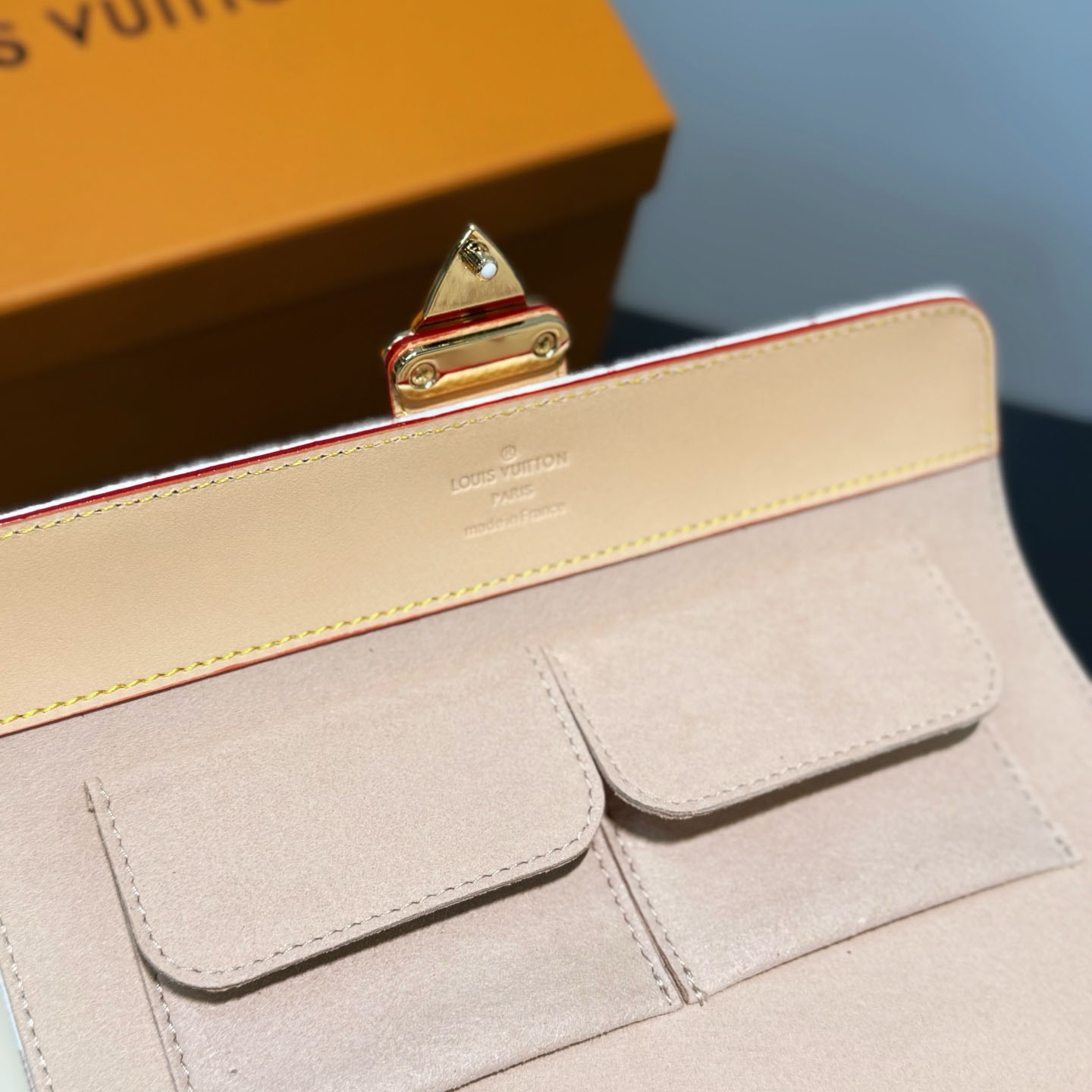 Louis Vuitton Jewelry Case - DesignerGu