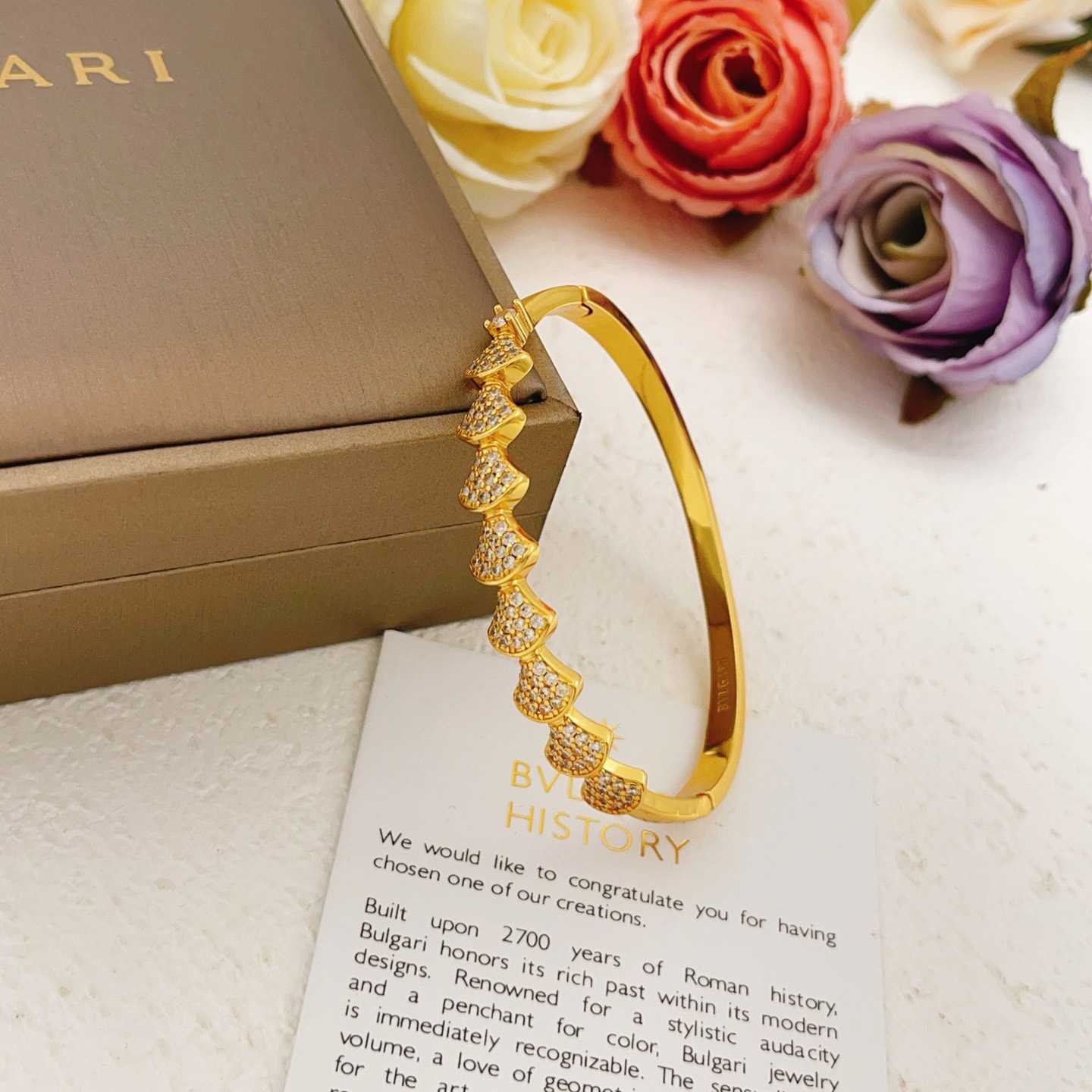 Bvlgari Bracelet - DesignerGu
