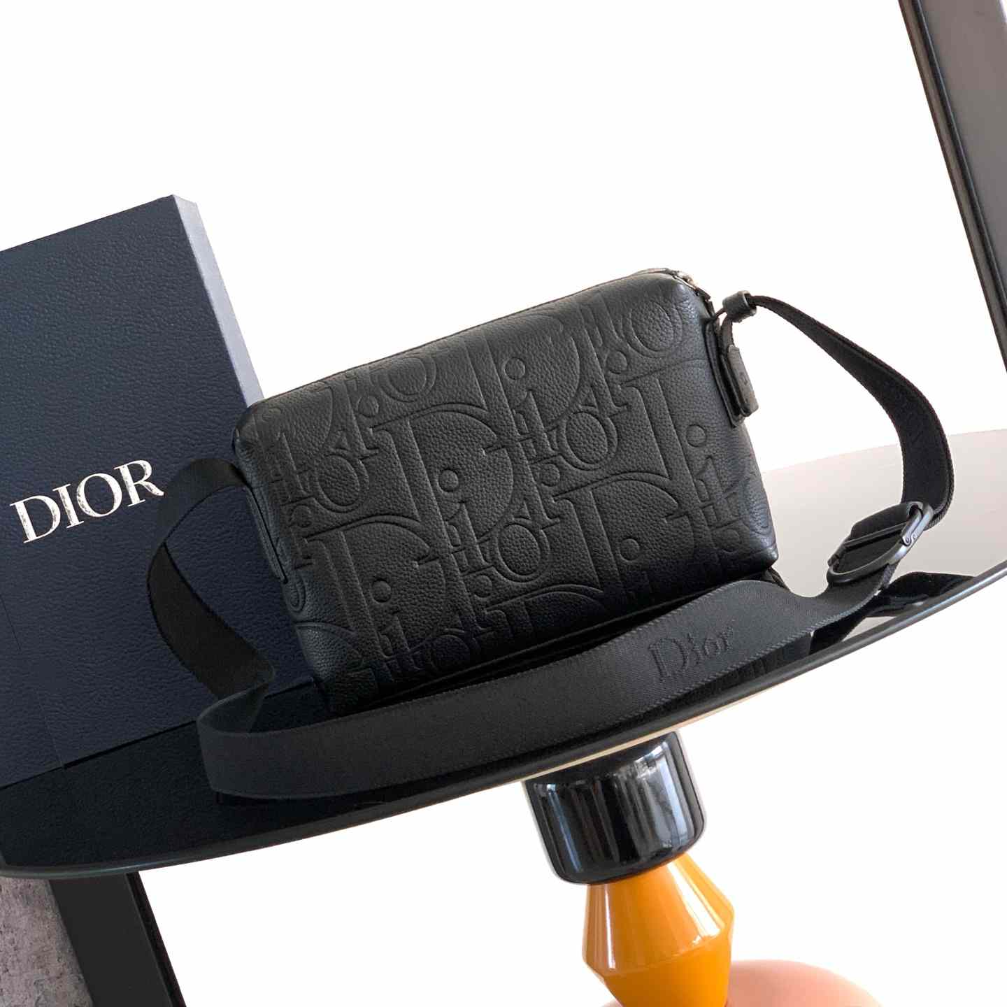 Dior Jett Zipped Messenger Bag - DesignerGu