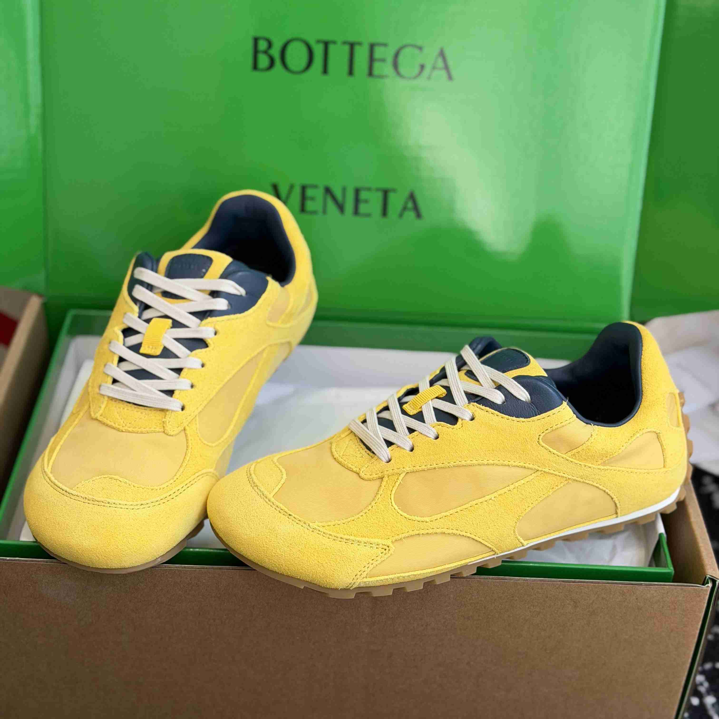 Bottega Veneta Orbit Flash Sneaker - DesignerGu