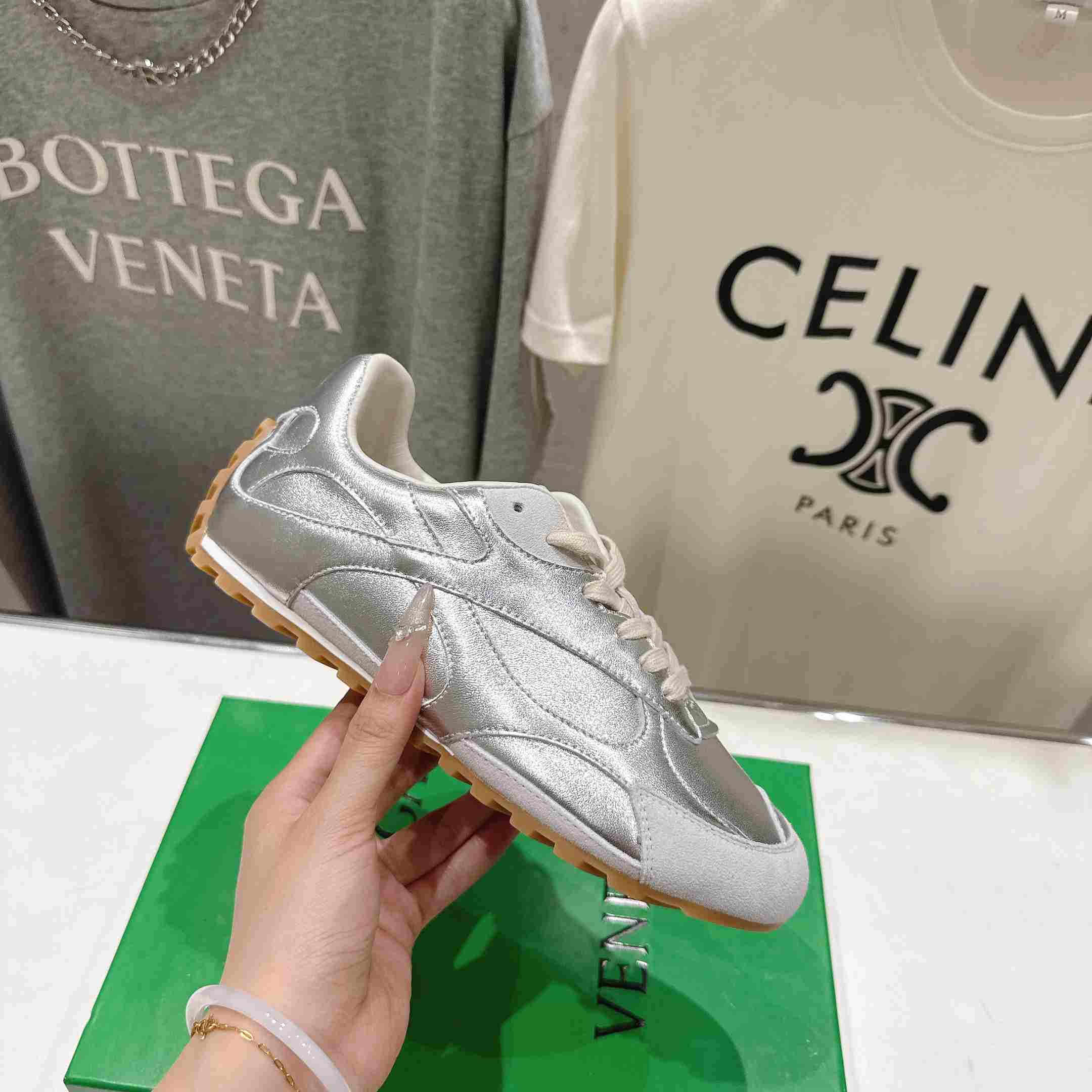 Bottega Veneta Orbit Flash Sneaker - DesignerGu