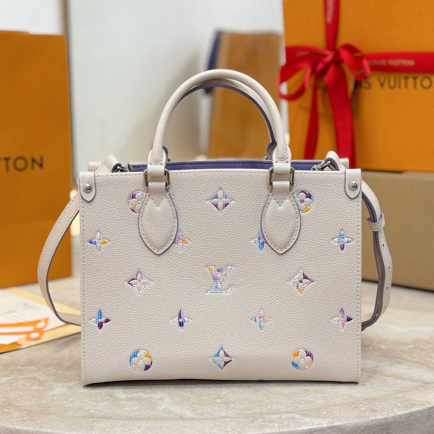 Louis Vuitton OnTheGo PM M29976 - DesignerGu