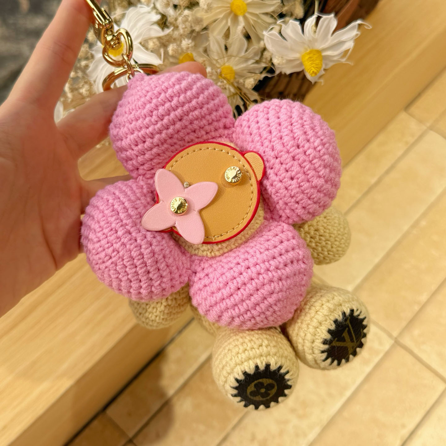 Louis Vuitton Vivienne Crochet Bag Charm M03963 - DesignerGu