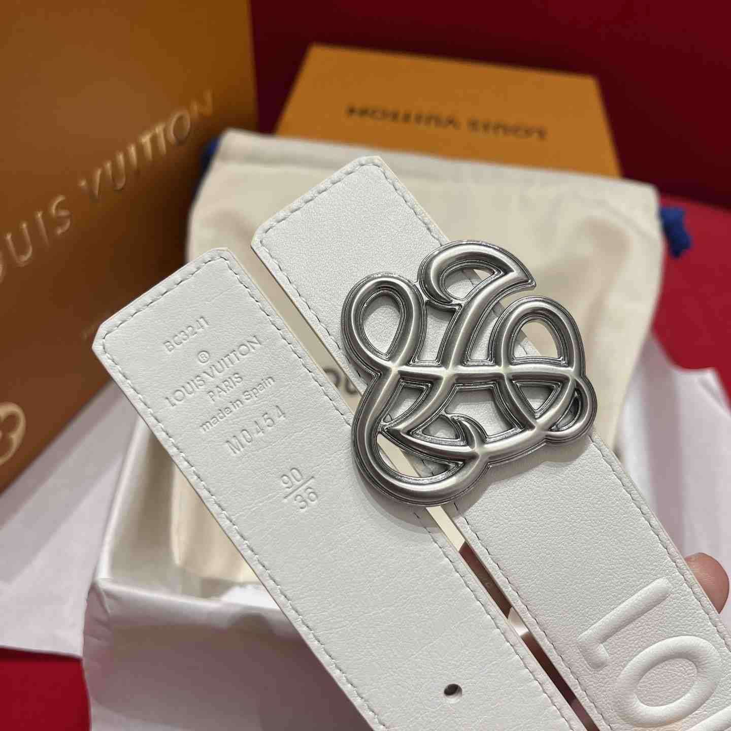 Louis Vuitton 35mm Belt - DesignerGu