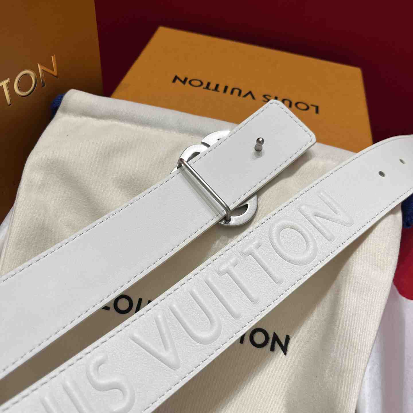Louis Vuitton 35mm Belt - DesignerGu