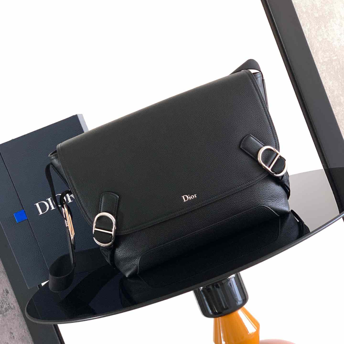 Dior Medium Dior Jett Messenger Bag With Flap - DesignerGu