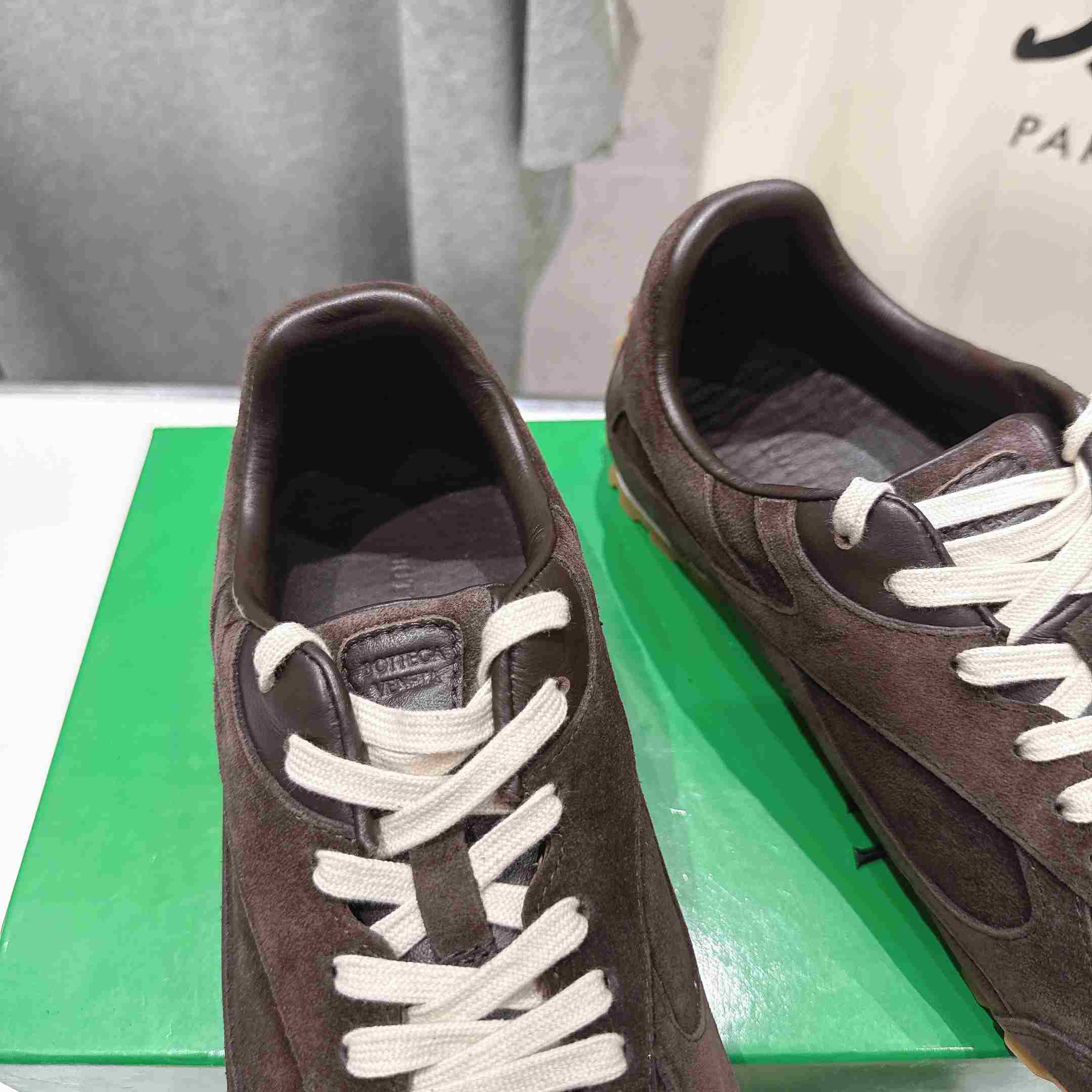 Bottega Veneta Orbit Flash Sneaker - DesignerGu