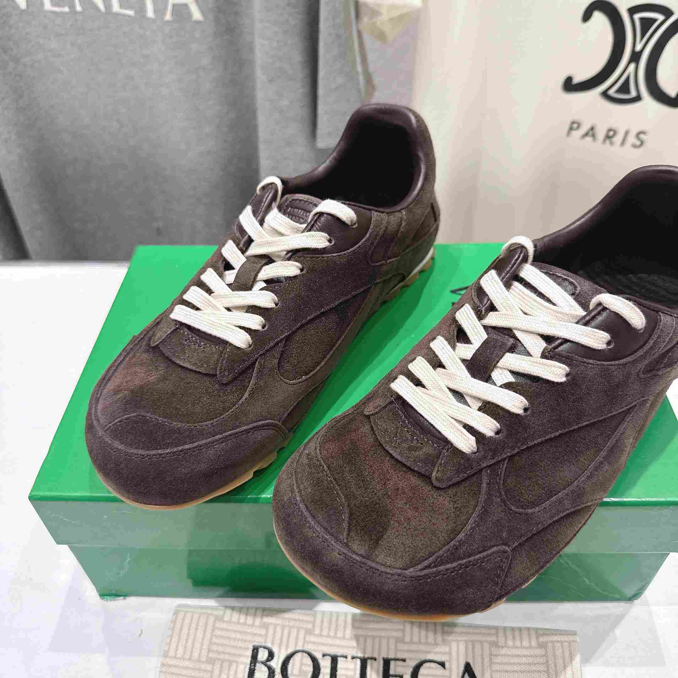 Bottega Veneta Orbit Flash Sneaker - DesignerGu