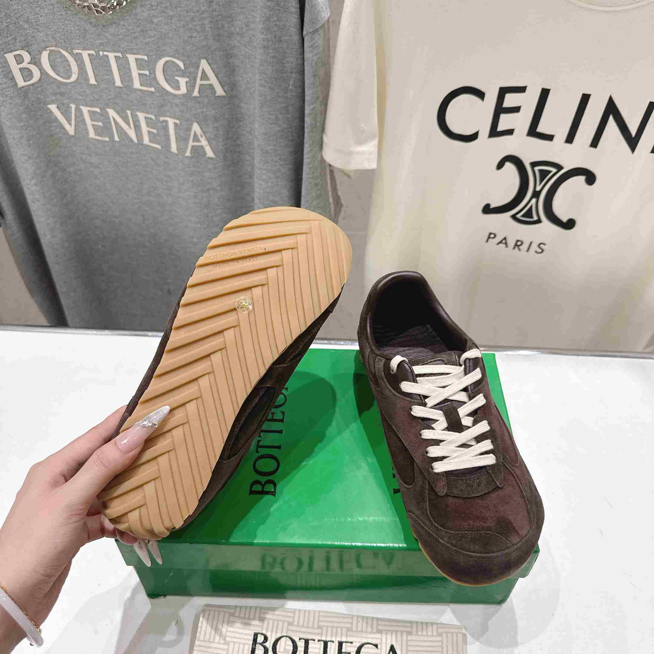 Bottega Veneta Orbit Flash Sneaker - DesignerGu