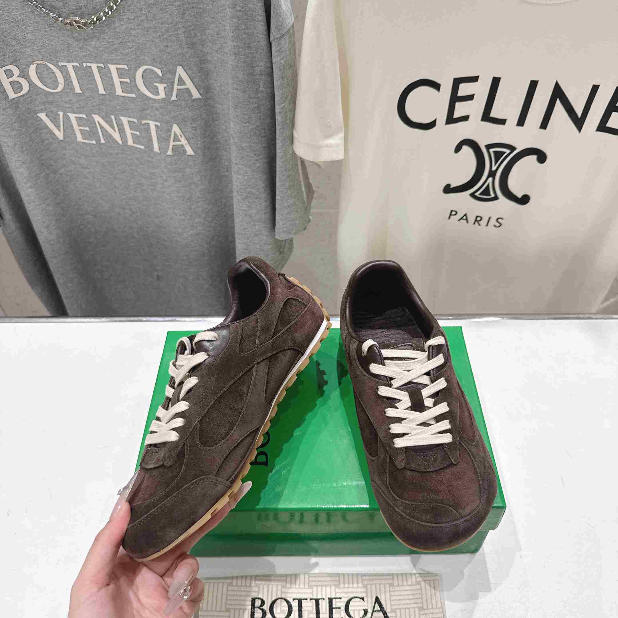 Bottega Veneta Orbit Flash Sneaker - DesignerGu