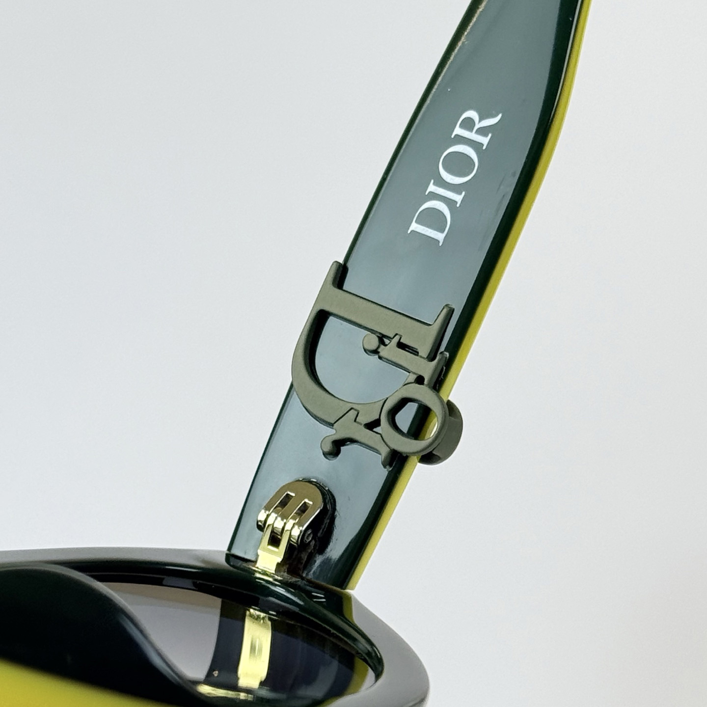 Dior Oblique R1I Sunglasses - DesignerGu