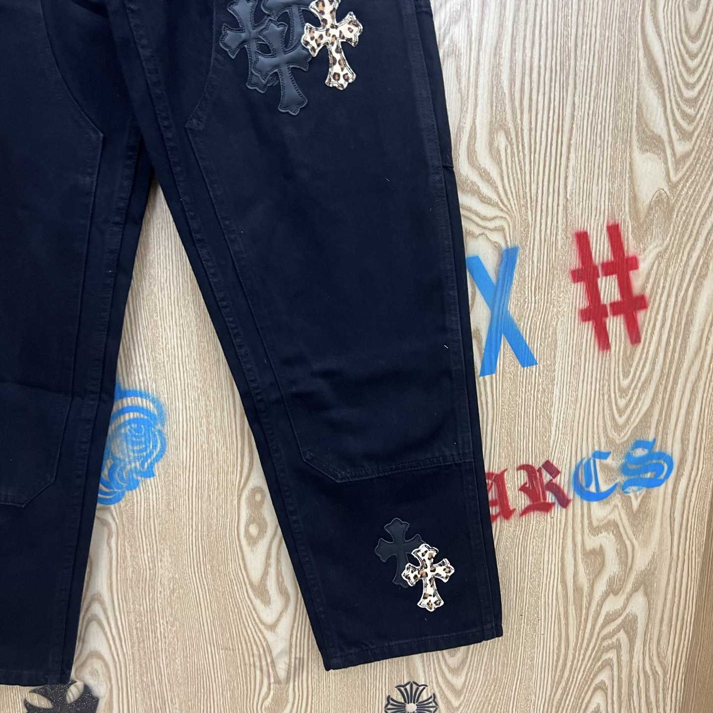 Chrome Hearts  Jeans  - DesignerGu