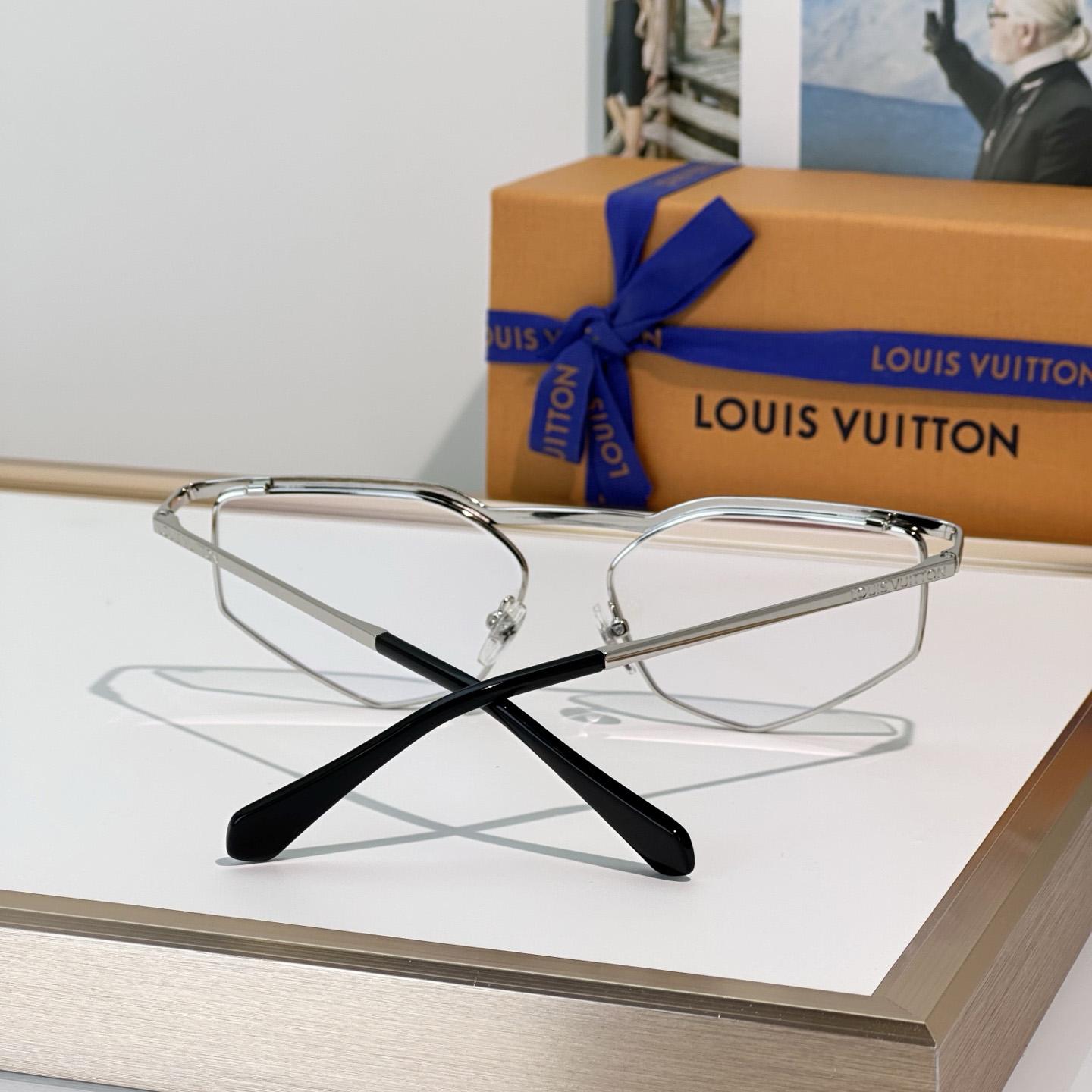 Louis Vuitton Z2786U Sunglasses   - DesignerGu
