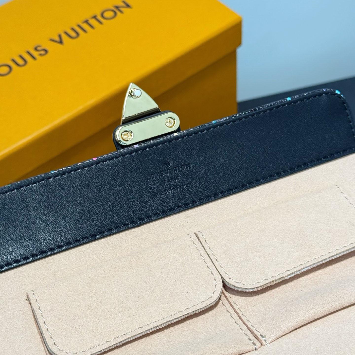 Louis Vuitton Jewelry Case - DesignerGu