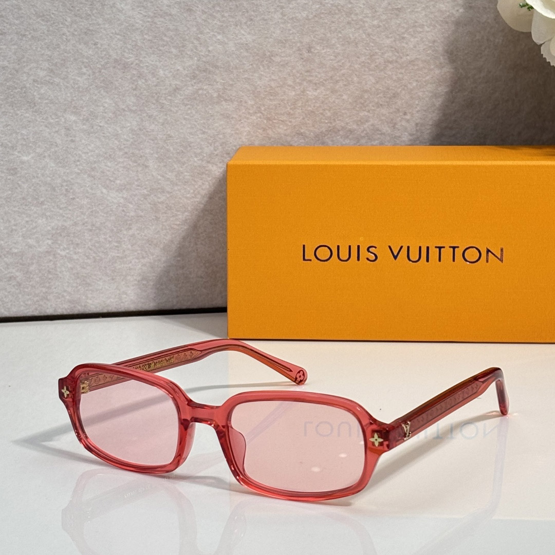 Louis Vuitton LV Aura Low Rectangle Sunglasses Z3220U - DesignerGu