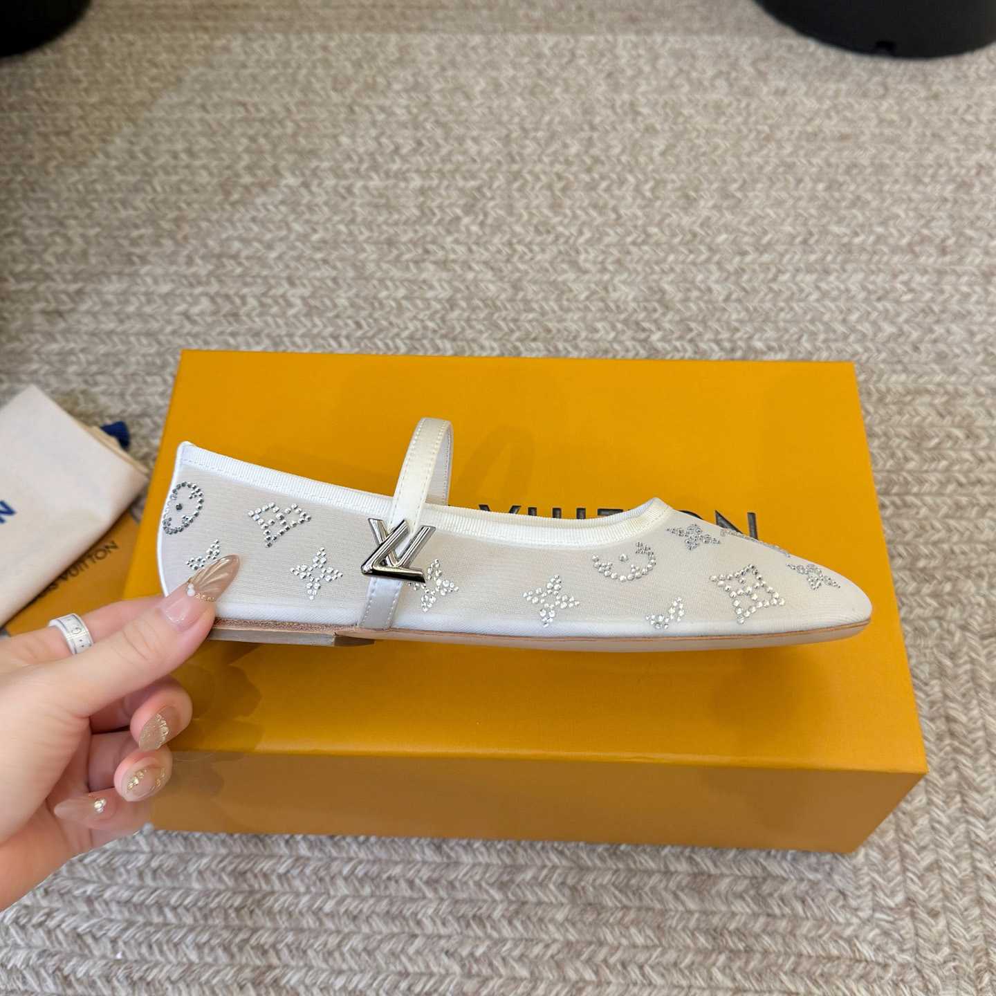 Louis Vuitton Romy Flat Ballerina - DesignerGu