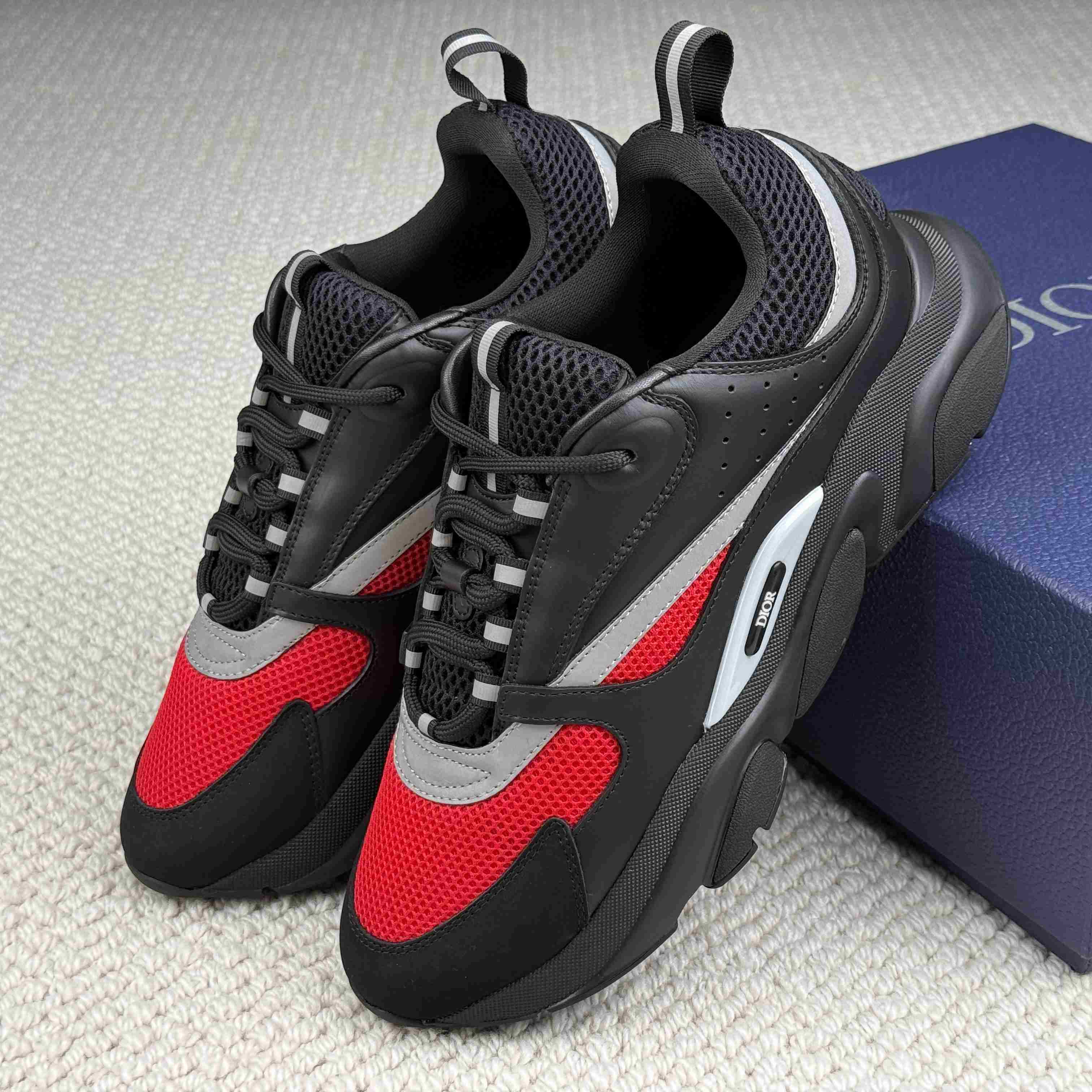 Dior B22 Sneaker - DesignerGu