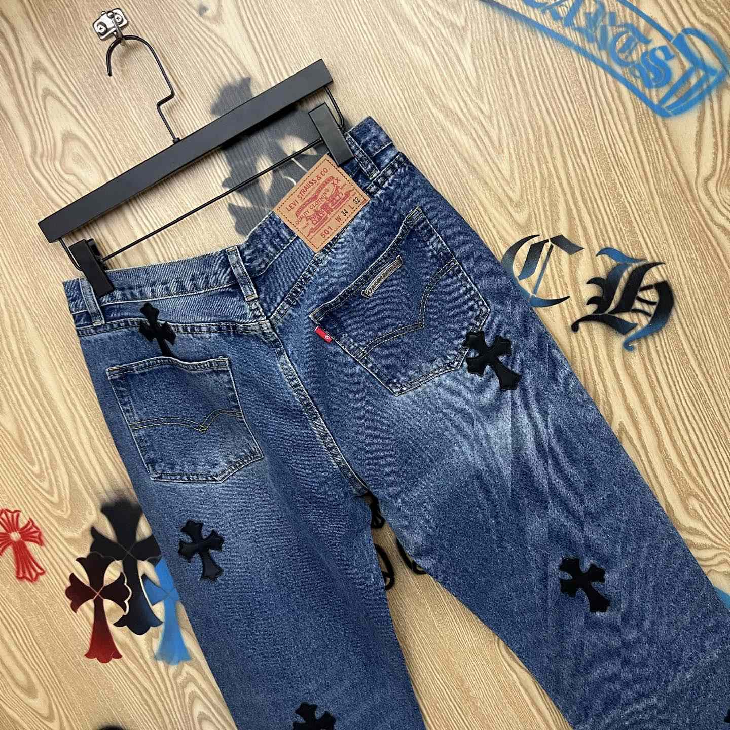 Chrome Hearts  Jeans  - DesignerGu