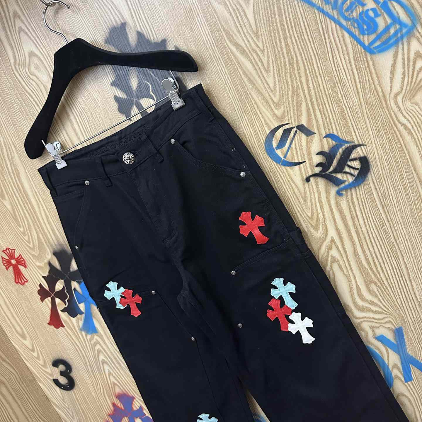 Chrome Hearts  Jeans  - DesignerGu