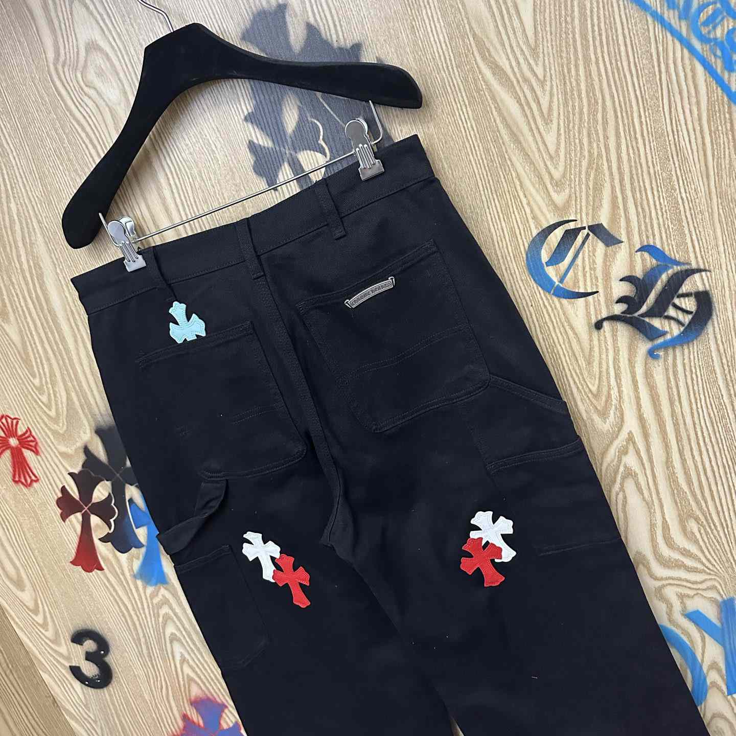 Chrome Hearts  Jeans  - DesignerGu
