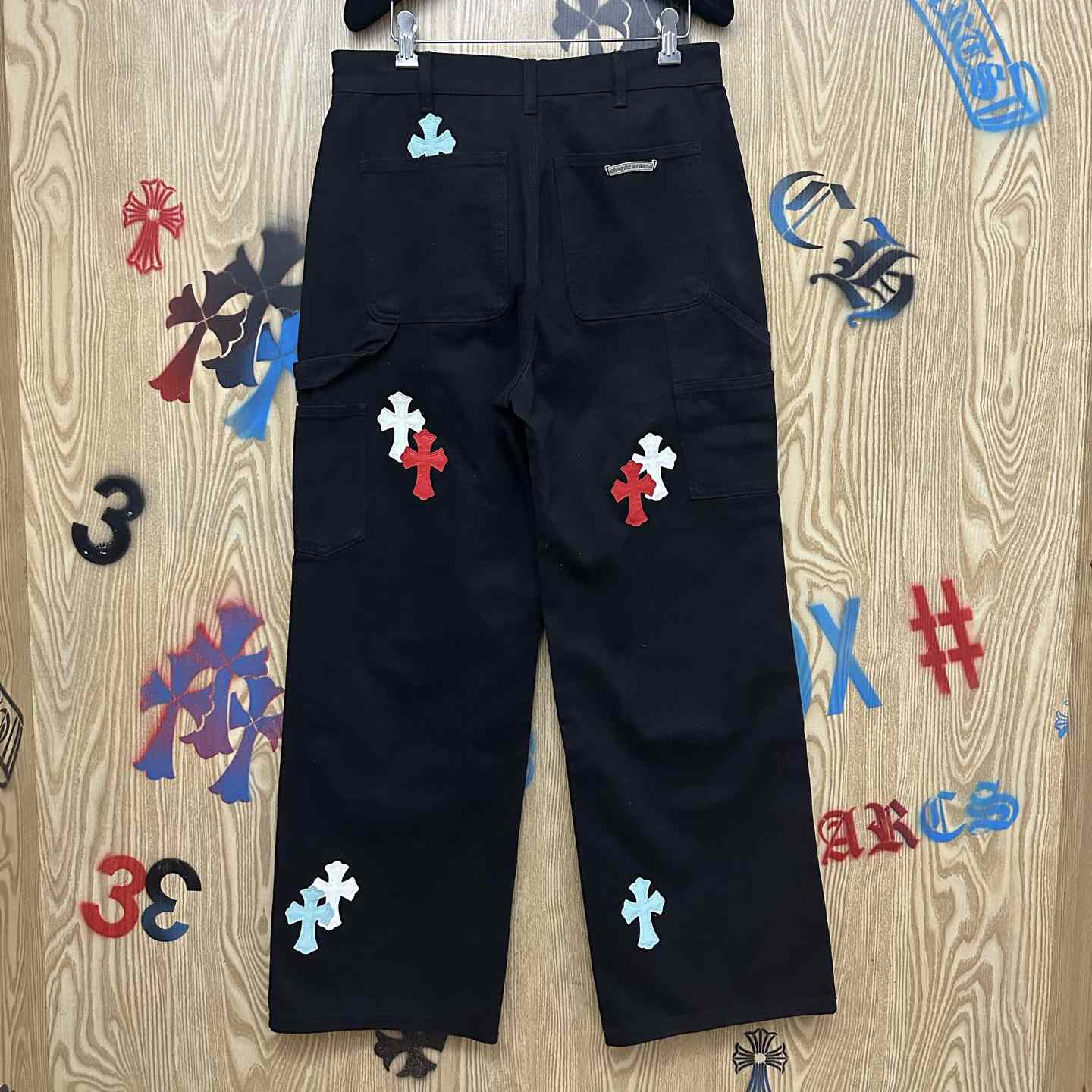 Chrome Hearts  Jeans  - DesignerGu