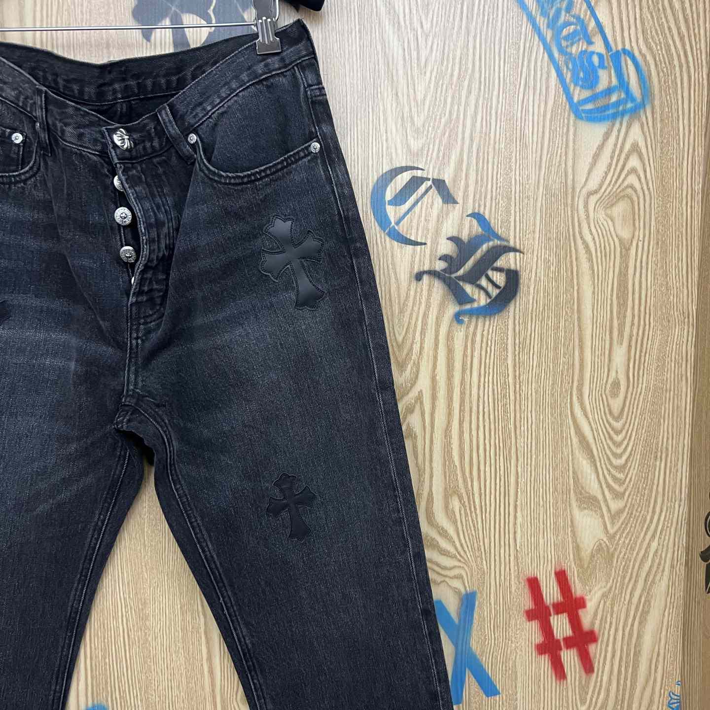 Chrome Hearts  Jeans  - DesignerGu