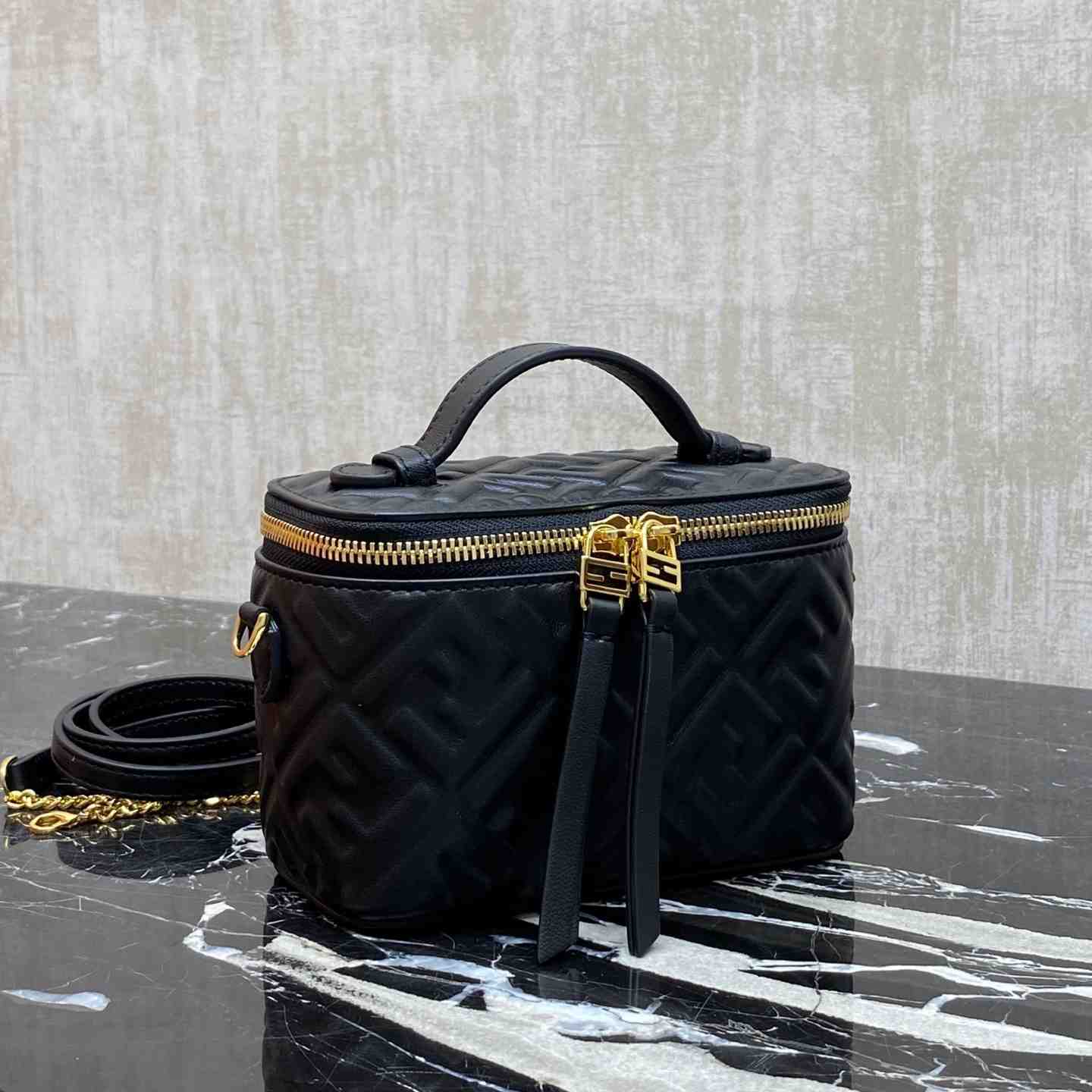 Fendi  Vanity - DesignerGu