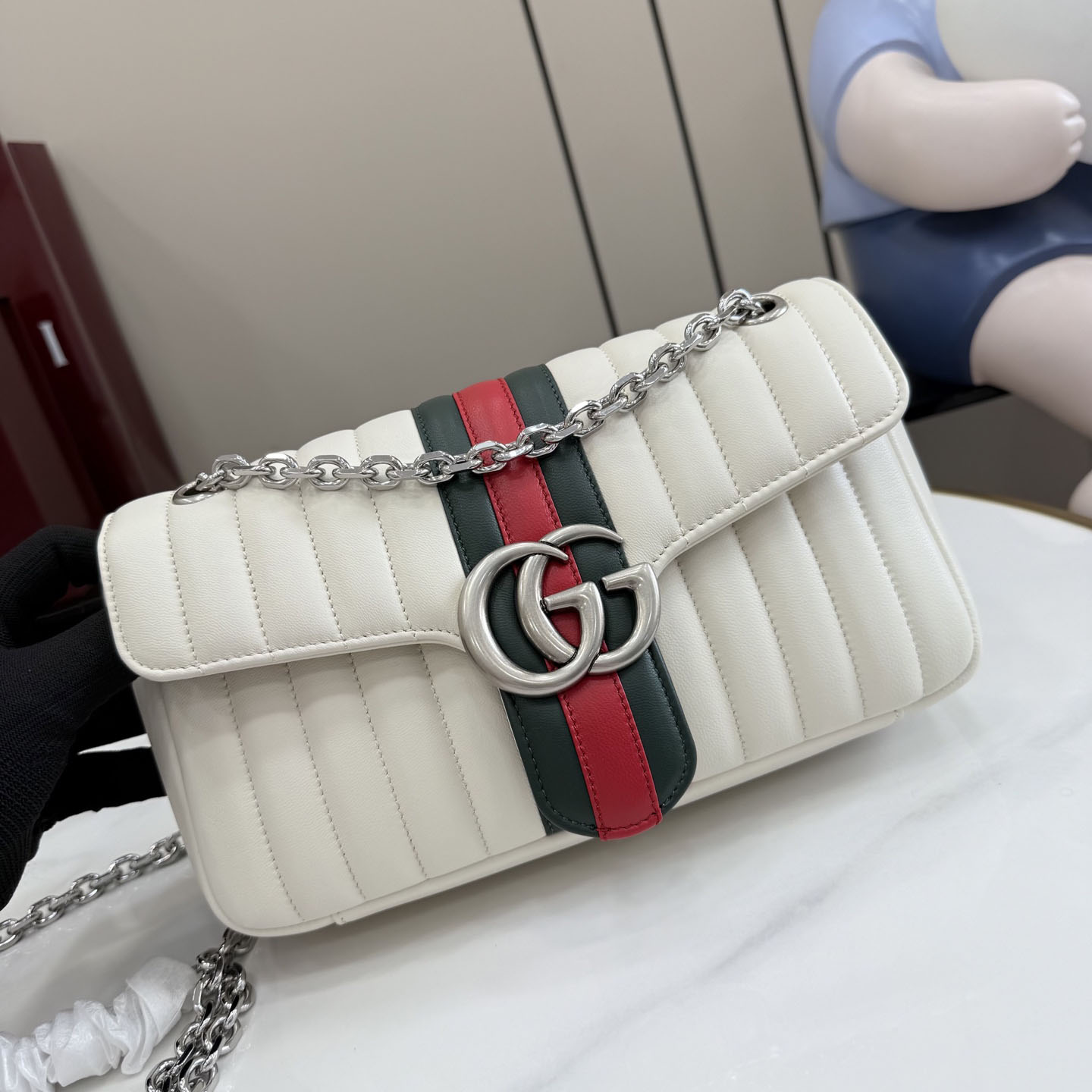 Gucci Jetset GG Marmont Medium Shoulder Bag A005XW - DesignerGu