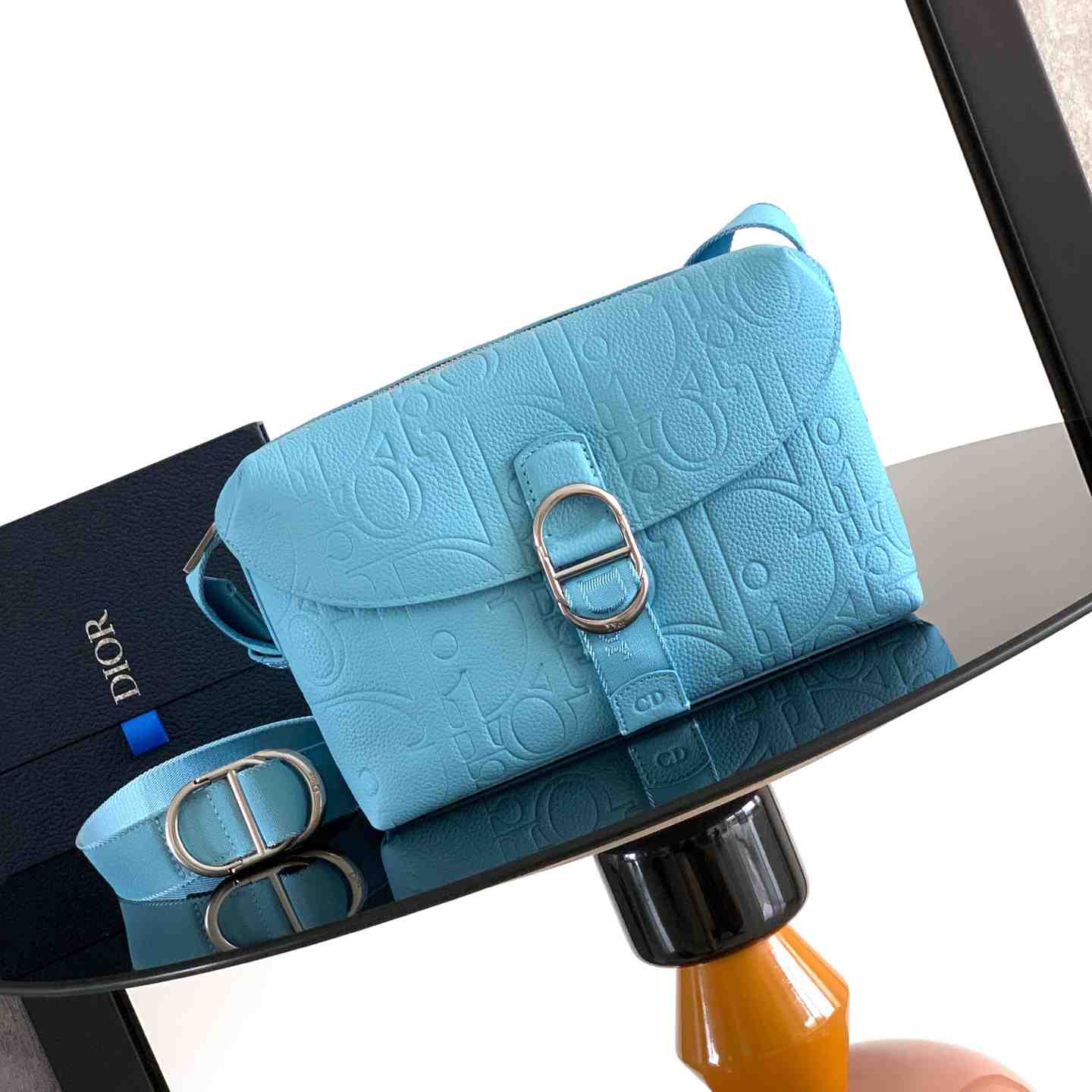 Dior Jett Zipped Messenger Bag - DesignerGu